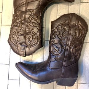 Brown Cowgirl Boots